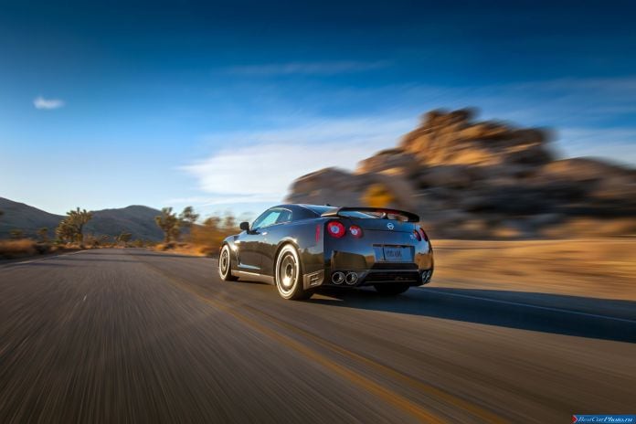 2013 Nissan GT-R Track Edition - фотография 8 из 53