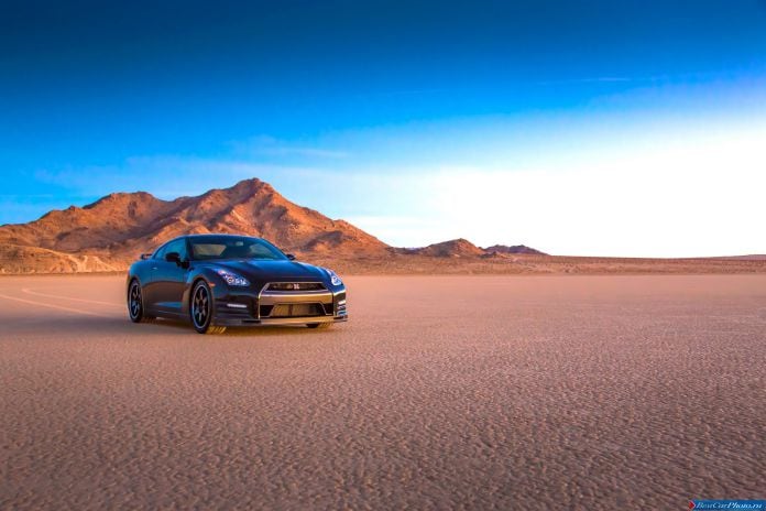 2013 Nissan GT-R Track Edition - фотография 30 из 53