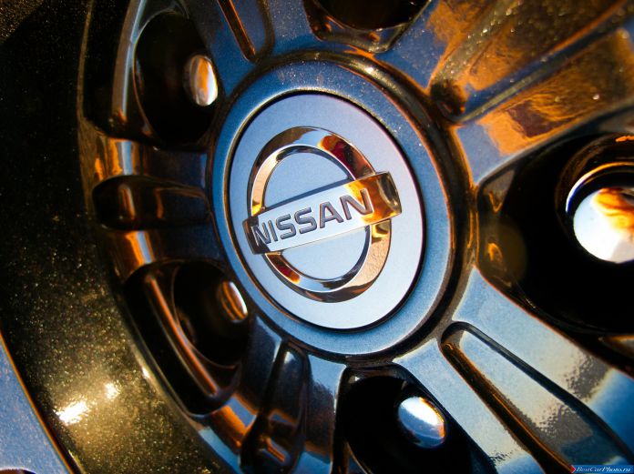2013 Nissan GT-R Track Edition - фотография 39 из 53