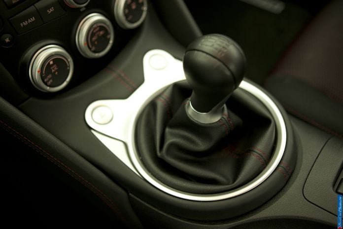 2013 Nissan 370Z nismo - фотография 22 из 29 2013 Nissan 370Z nismo - фотография 22 из 29