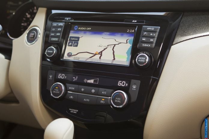 2014 Nissan Rogue - фотография 56 из 59