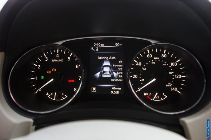 2014 Nissan Rogue - фотография 57 из 59