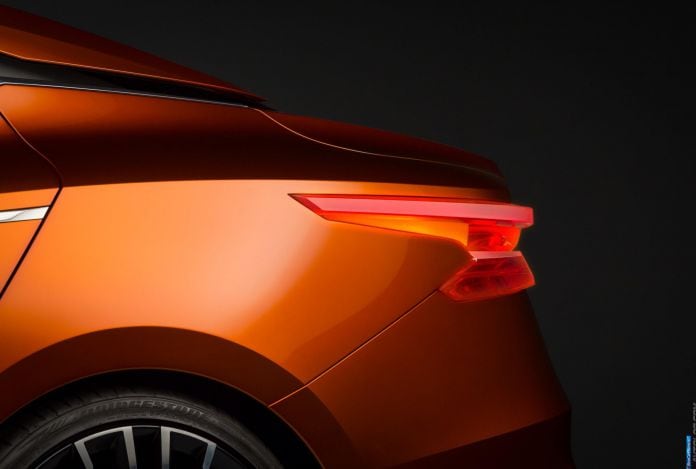 2014 Nissan Sport Sedan Concept - фотография 35 из 47
