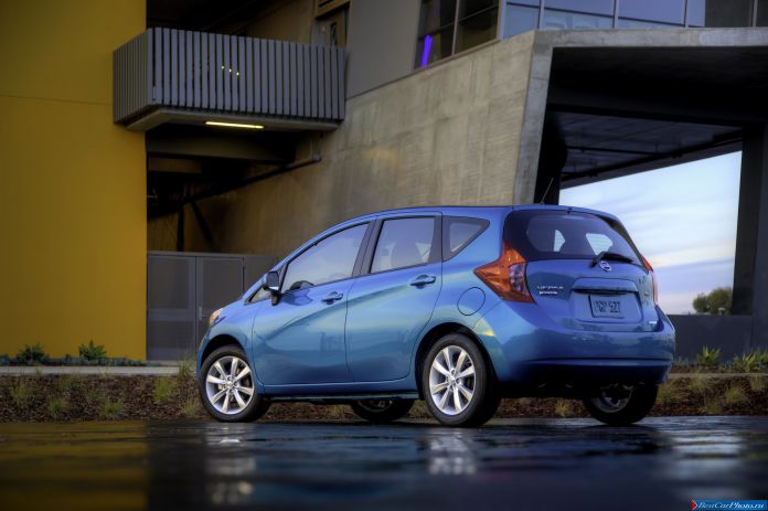 2014 Nissan Versa Note - фотография 4 из 50