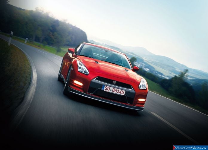2015 Nissan GT-R - фотография 17 из 105 2015 Nissan GT-R - фотография 17 из 105