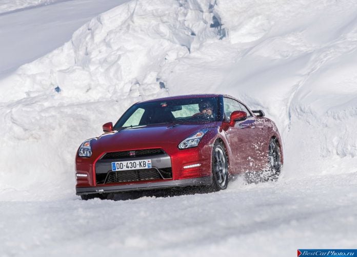 2015 Nissan GT-R - фотография 22 из 105 2015 Nissan GT-R - фотография 22 из 105