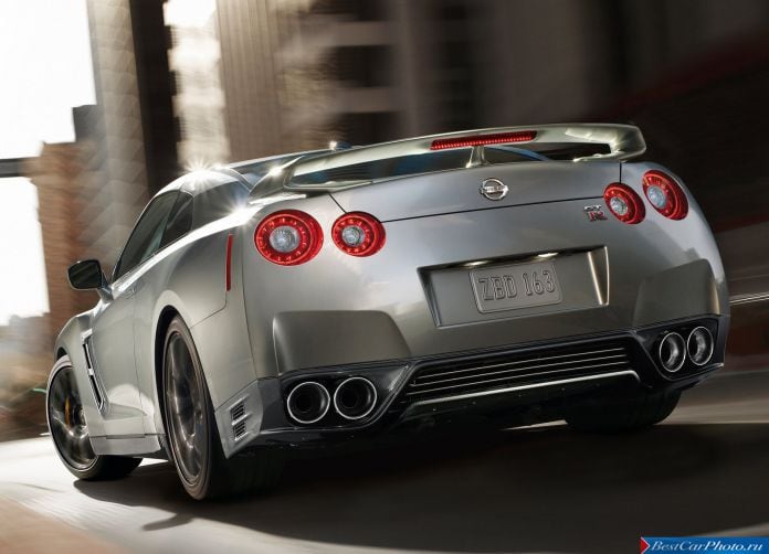2015 Nissan GT-R - фотография 40 из 105 2015 Nissan GT-R - фотография 40 из 105