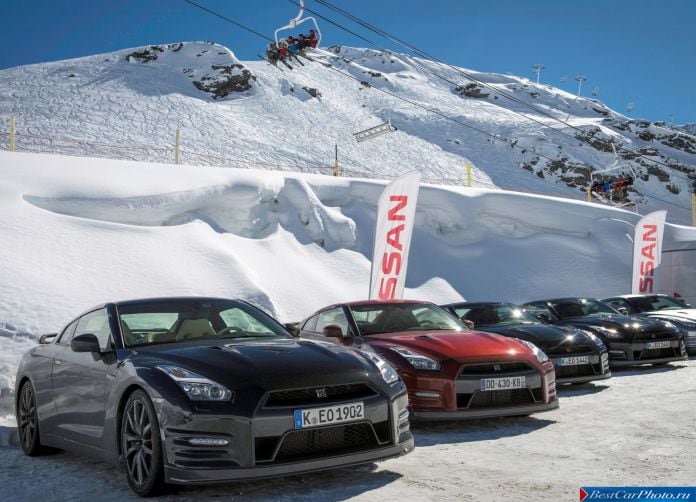 2015 Nissan GT-R - фотография 71 из 105 2015 Nissan GT-R - фотография 71 из 105