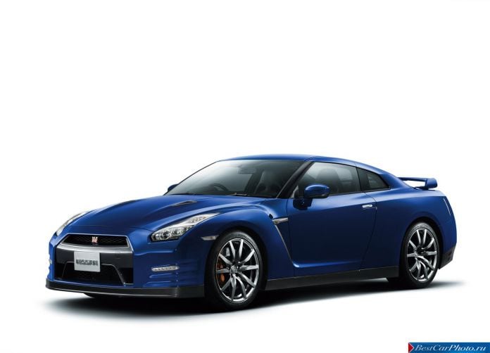 2015 Nissan GT-R - фотография 76 из 105