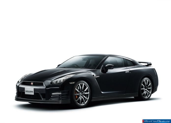 2015 Nissan GT-R - фотография 77 из 105