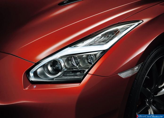 2015 Nissan GT-R - фотография 100 из 105