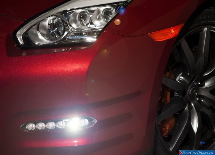 2015 Nissan GT-R - фотография 103 из 105 2015 Nissan GT-R - фотография 103 из 105