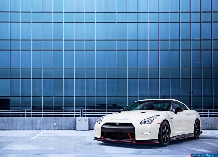 2015 Nissan GT-R Nismo - фотография 7 из 92
