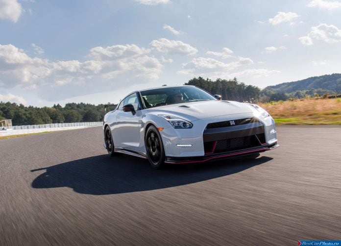 2015 Nissan GT-R Nismo - фотография 10 из 92 2015 Nissan GT-R Nismo - фотография 10 из 92