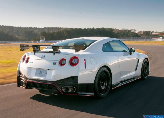 2015 Nissan GT-R Nismo - фотография 23 из 92 2015 Nissan GT-R Nismo - фотография 23 из 92