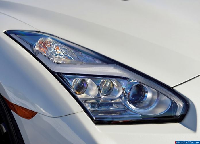 2015 Nissan GT-R Nismo - фотография 59 из 92