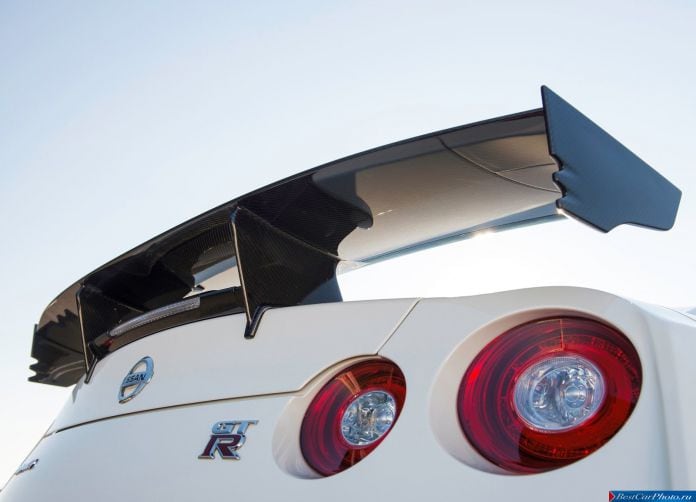 2015 Nissan GT-R Nismo - фотография 65 из 92 2015 Nissan GT-R Nismo - фотография 65 из 92