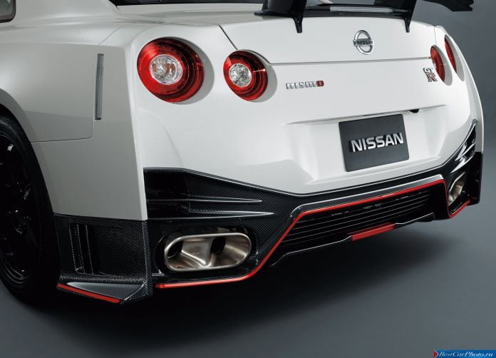2015 Nissan GT-R Nismo - фотография 69 из 92