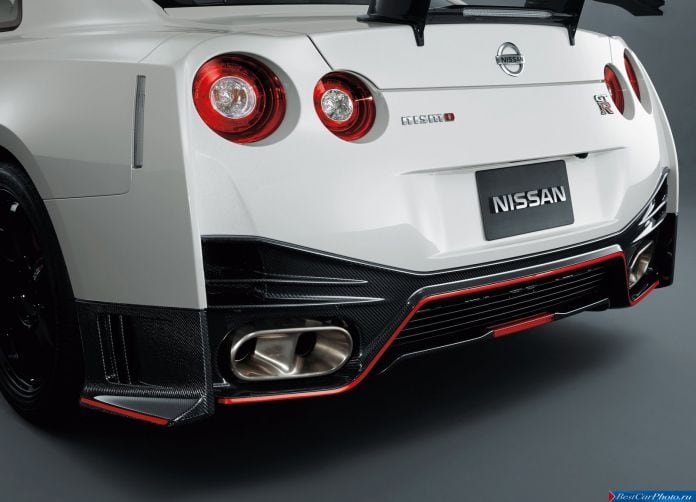 2015 Nissan GT-R Nismo - фотография 69 из 92 2015 Nissan GT-R Nismo - фотография 69 из 92