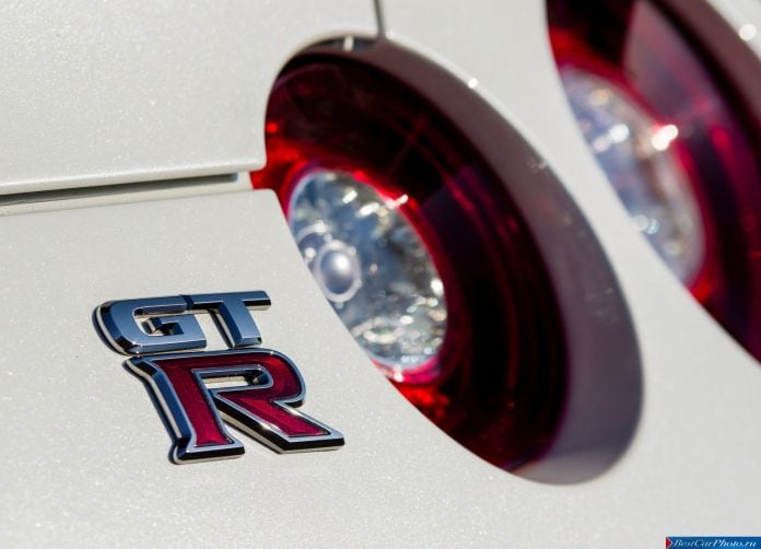 2015 Nissan GT-R Nismo - фотография 71 из 92