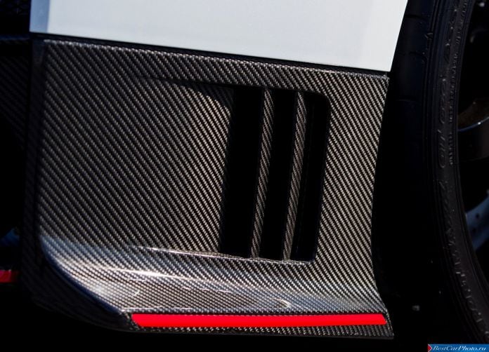 2015 Nissan GT-R Nismo - фотография 75 из 92 2015 Nissan GT-R Nismo - фотография 75 из 92