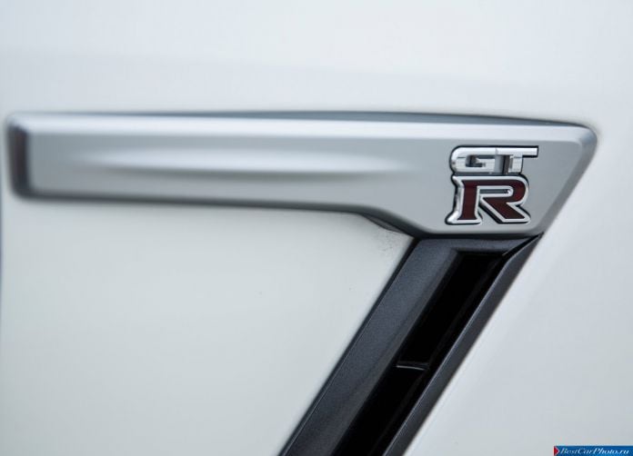 2015 Nissan GT-R Nismo - фотография 82 из 92