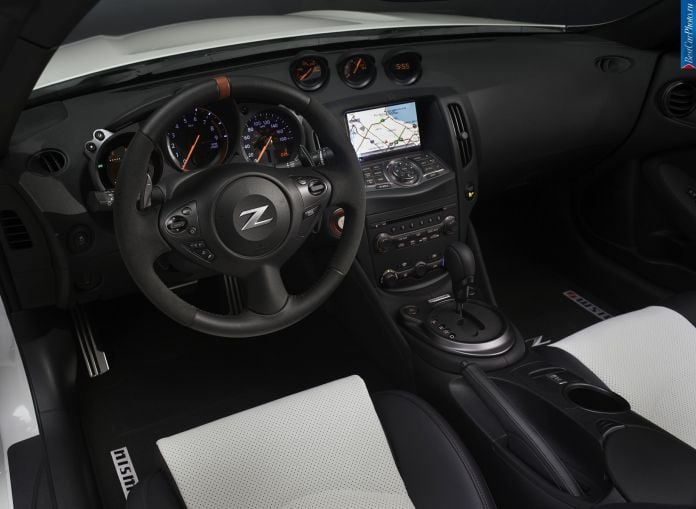 2015 Nissan 370z Nismo Roadster Concept - фотография 17 из 20