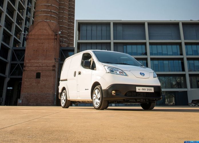 2015 Nissan e-NV200 - фотография 4 из 56
