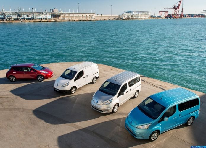 2015 Nissan e-NV200 - фотография 29 из 56