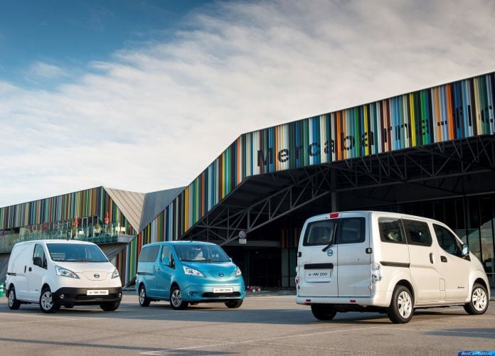2015 Nissan e-NV200 - фотография 31 из 56 2015 Nissan e-NV200 - фотография 31 из 56