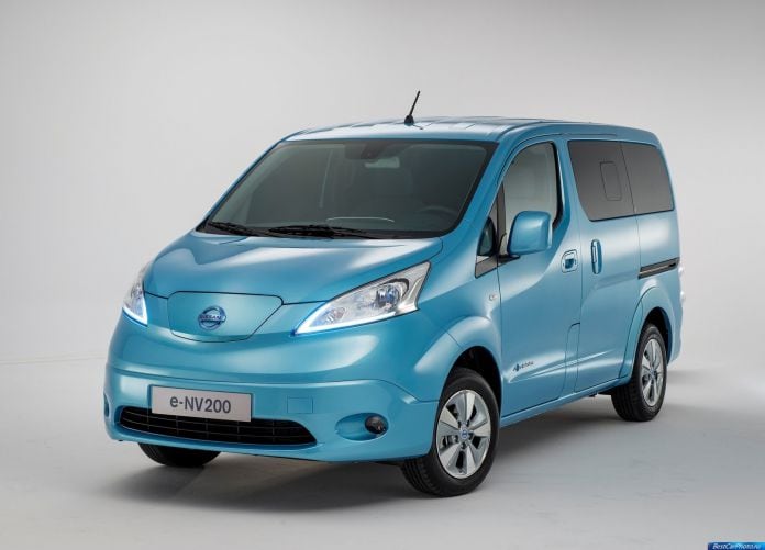 2015 Nissan e-NV200 - фотография 32 из 56