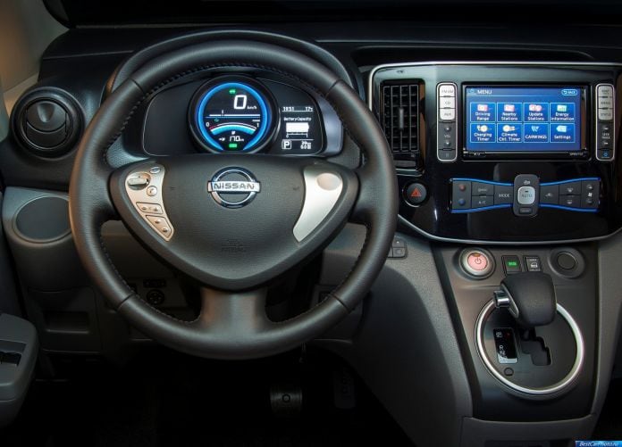2015 Nissan e-NV200 - фотография 38 из 56 2015 Nissan e-NV200 - фотография 38 из 56