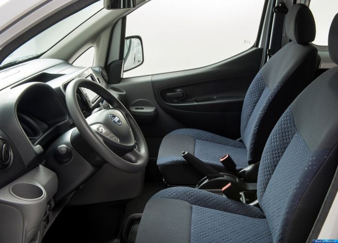2015 Nissan e-NV200 - фотография 41 из 56