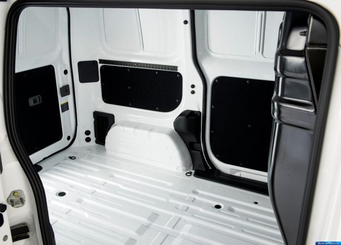 2015 Nissan e-NV200 - фотография 52 из 56