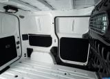nissan_2015_e-nv200_053.jpg
