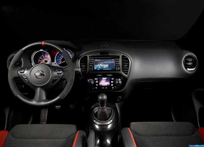 2015 Nissan Juke Nismo RS - фотография 9 из 82 2015 Nissan Juke Nismo RS - фотография 9 из 82