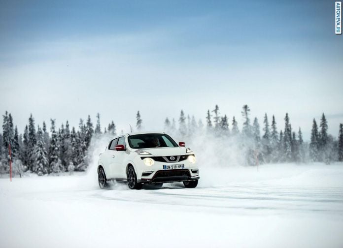 2015 Nissan Juke Nismo RS - фотография 25 из 82 2015 Nissan Juke Nismo RS - фотография 25 из 82