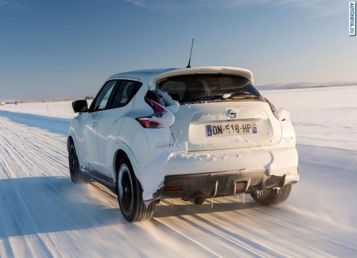 2015 Nissan Juke Nismo RS - фотография 48 из 82
