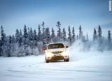nissan_2015_juke_nismo_rs_050.jpg