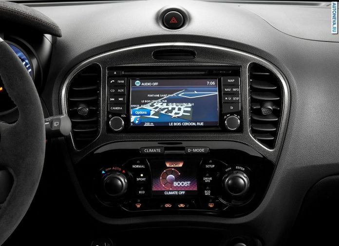 2015 Nissan Juke Nismo RS - фотография 62 из 82