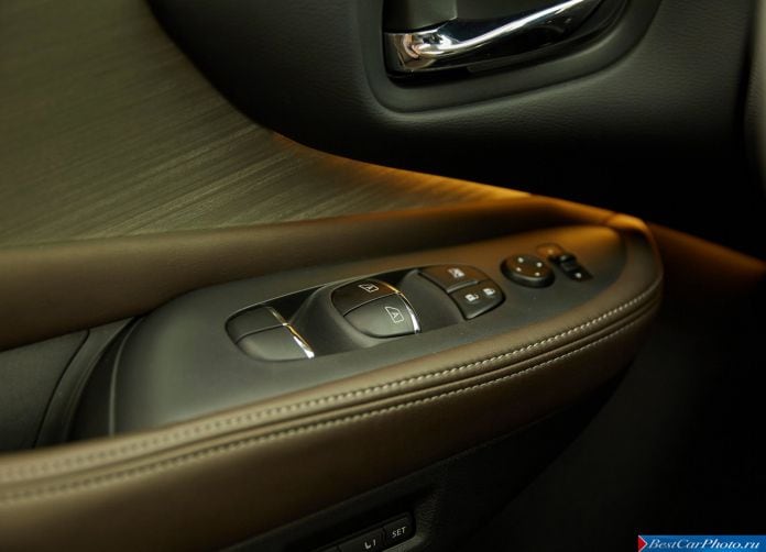 2015 Nissan Murano - фотография 29 из 41