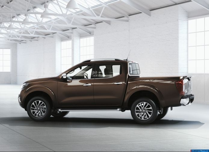 2015 Nissan Navara - фотография 5 из 47 2015 Nissan Navara - фотография 5 из 47
