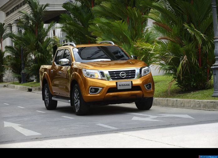 2015 Nissan Navara - фотография 8 из 47 2015 Nissan Navara - фотография 8 из 47