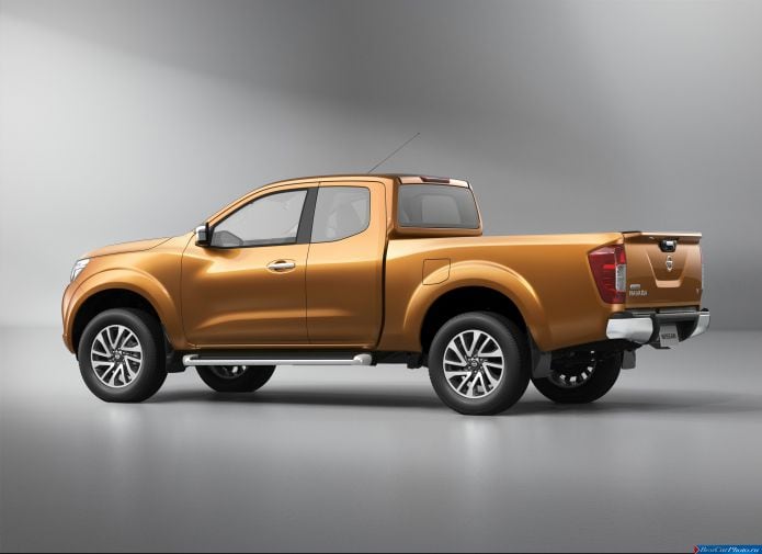 2015 Nissan Navara - фотография 30 из 47