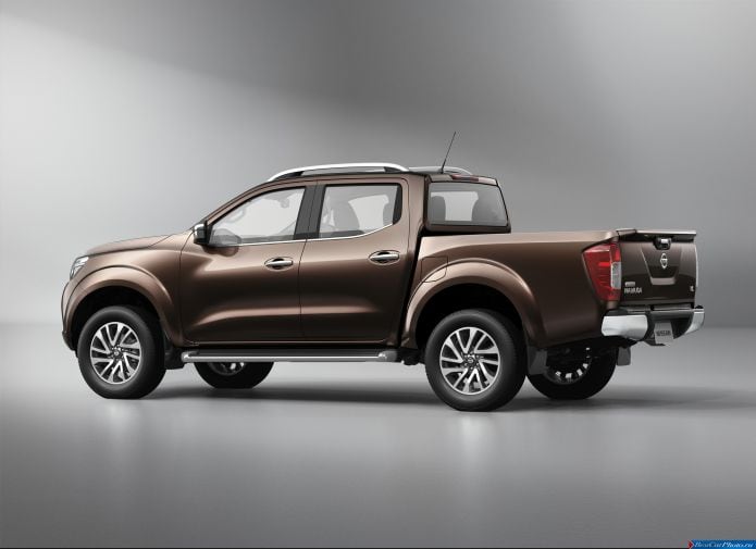 2015 Nissan Navara - фотография 34 из 47