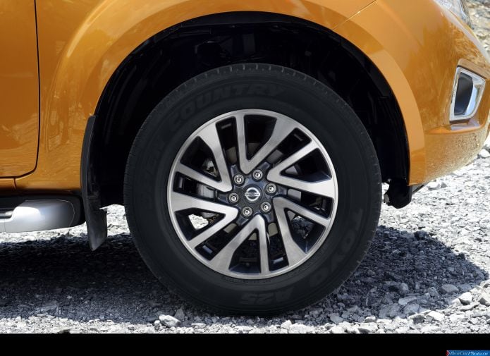 2015 Nissan Navara - фотография 38 из 47 2015 Nissan Navara - фотография 38 из 47