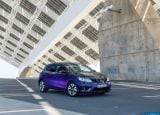 nissan_2015_pulsar_014.jpg
