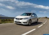 nissan_2015_pulsar_073.jpg