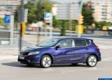 nissan_2015_pulsar_076.jpg