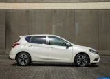 nissan_2015_pulsar_078.jpg